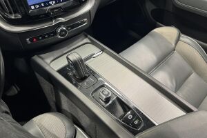 Volvo XC60 esikatselu 21