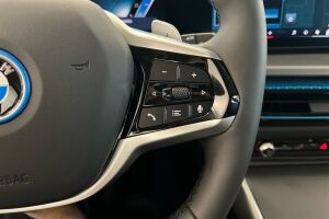 BMW 3-sarja esikatselu 8