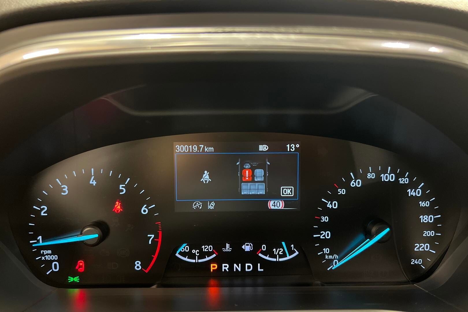 Ford Focus iso kuva 13