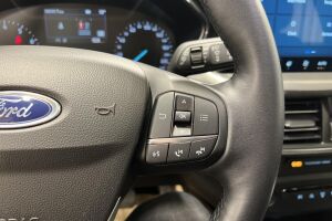 Ford Focus esikatselu 15