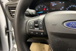 Ford Focus esikatselu 16