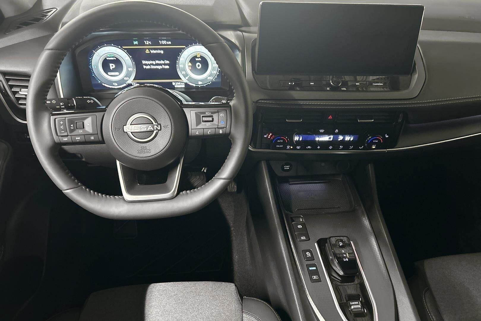 Nissan Qashqai iso kuva 10