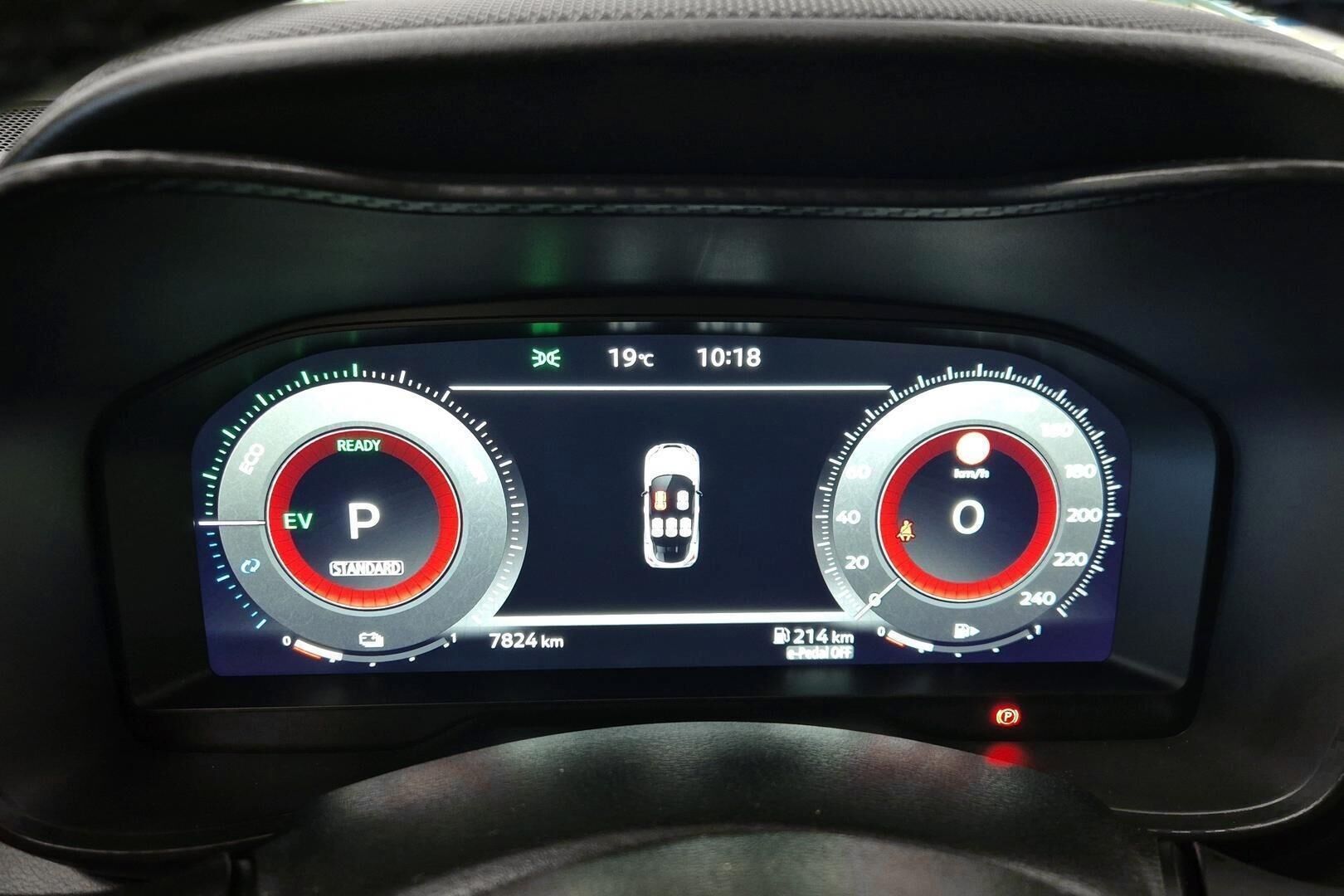 Nissan Juke iso kuva 14