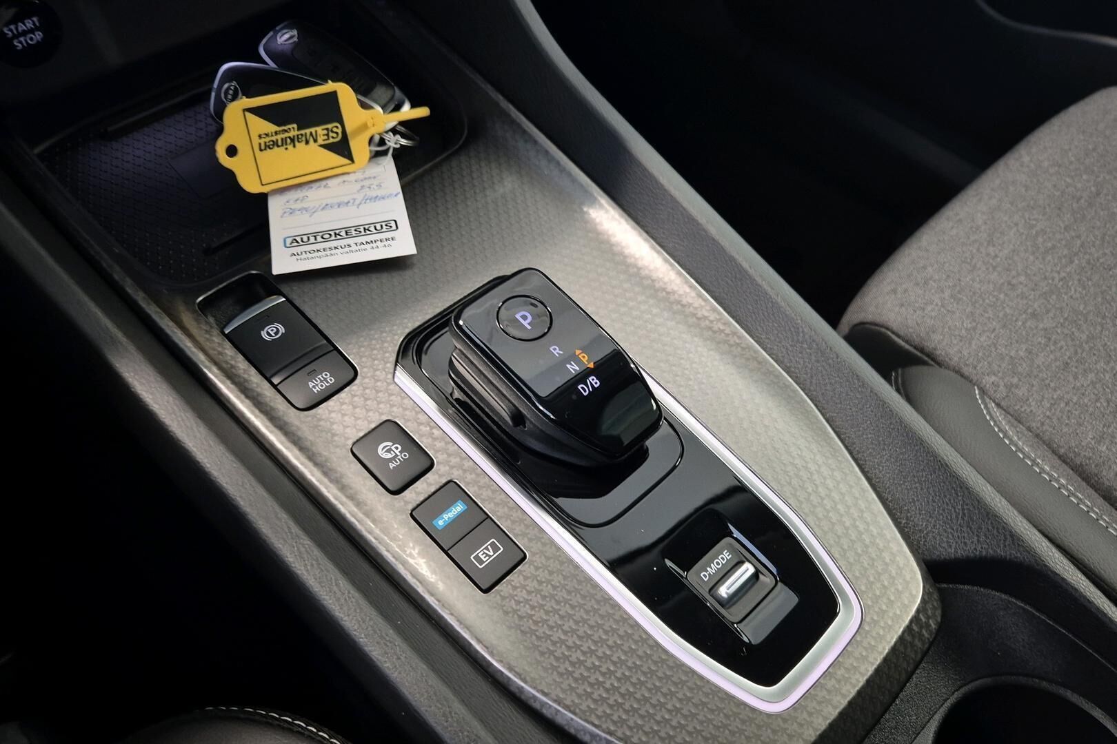 Nissan Qashqai iso kuva 15