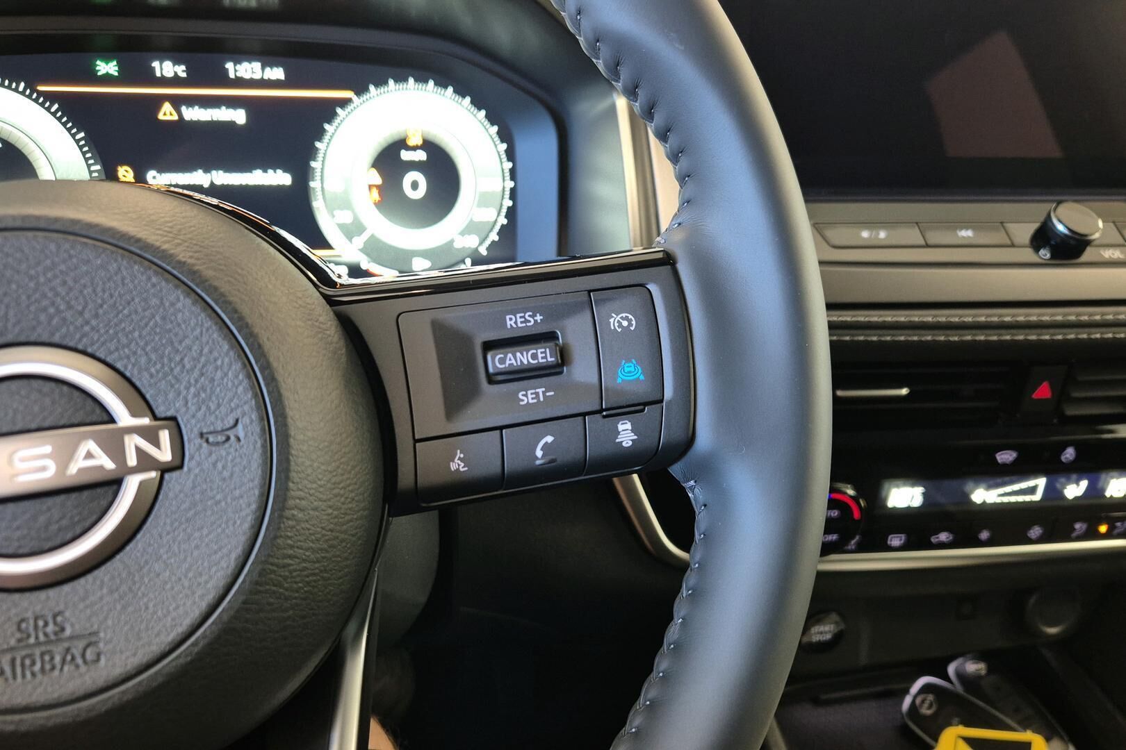 Nissan Qashqai iso kuva 16