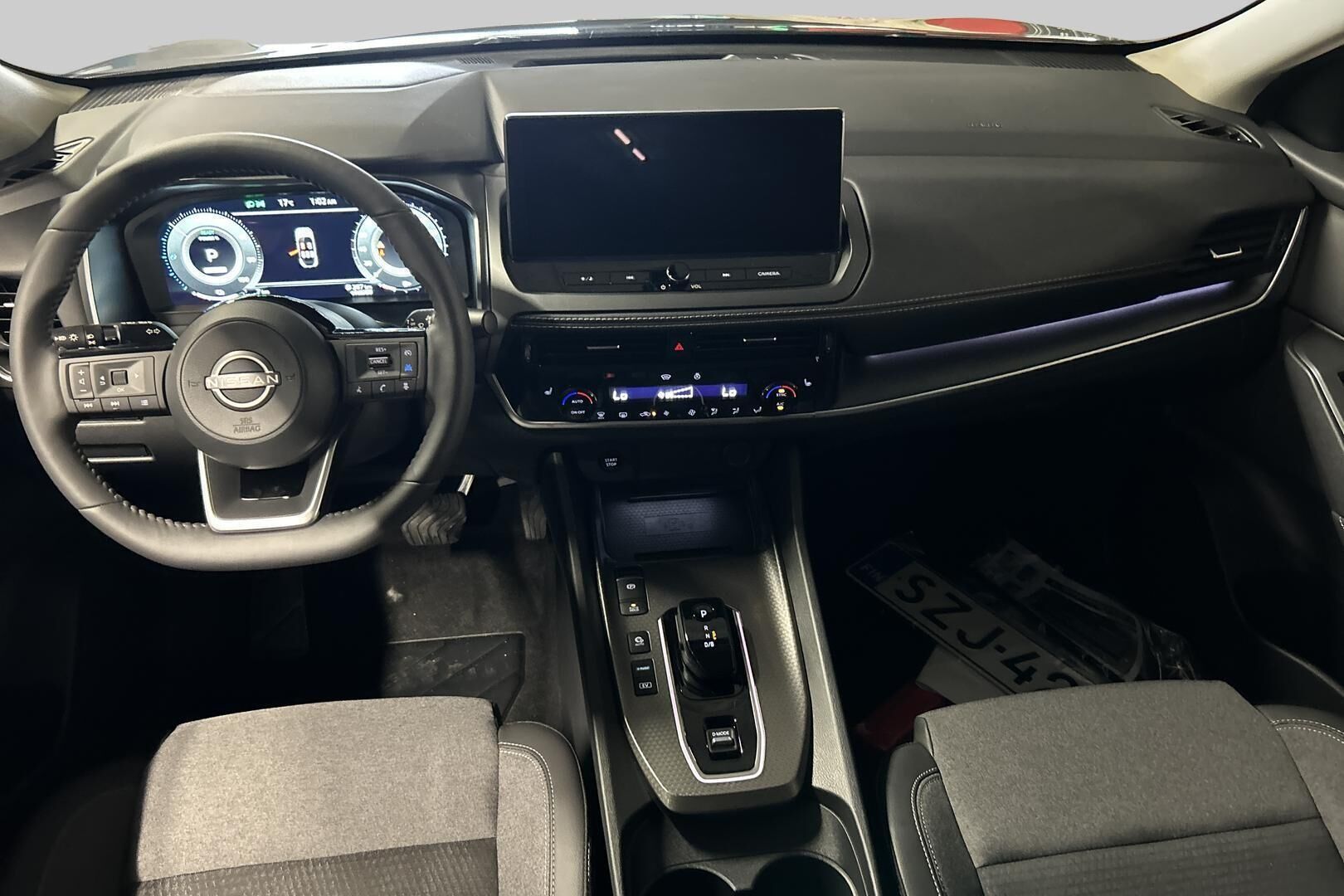 Nissan Qashqai iso kuva 18