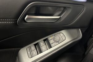 Nissan Qashqai esikatselu 21