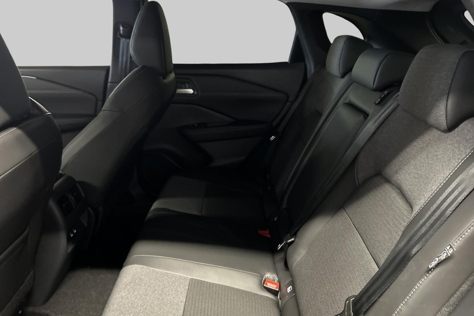 Nissan Qashqai iso kuva 17