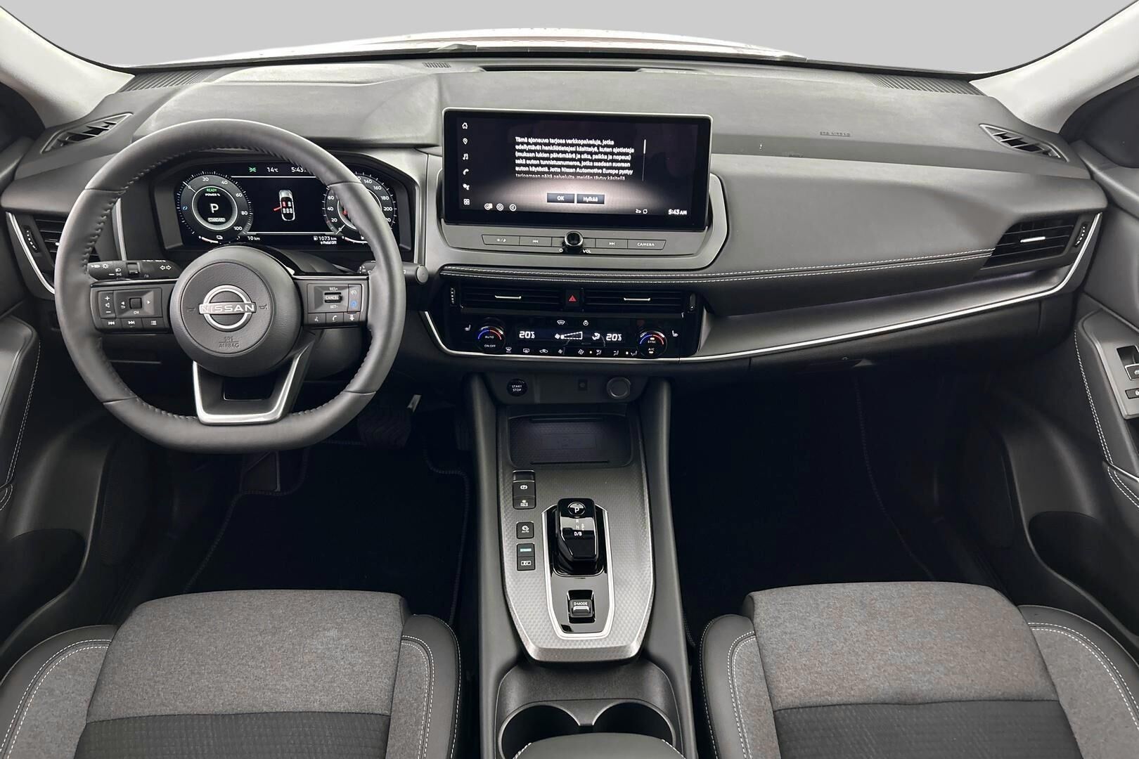 Nissan Qashqai iso kuva 8