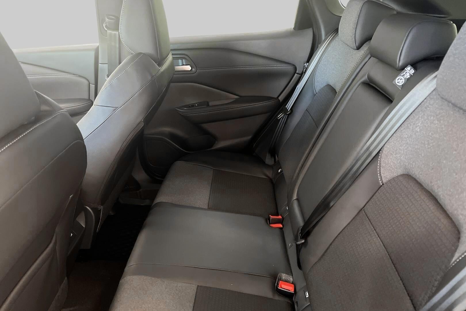 Nissan Qashqai iso kuva 15