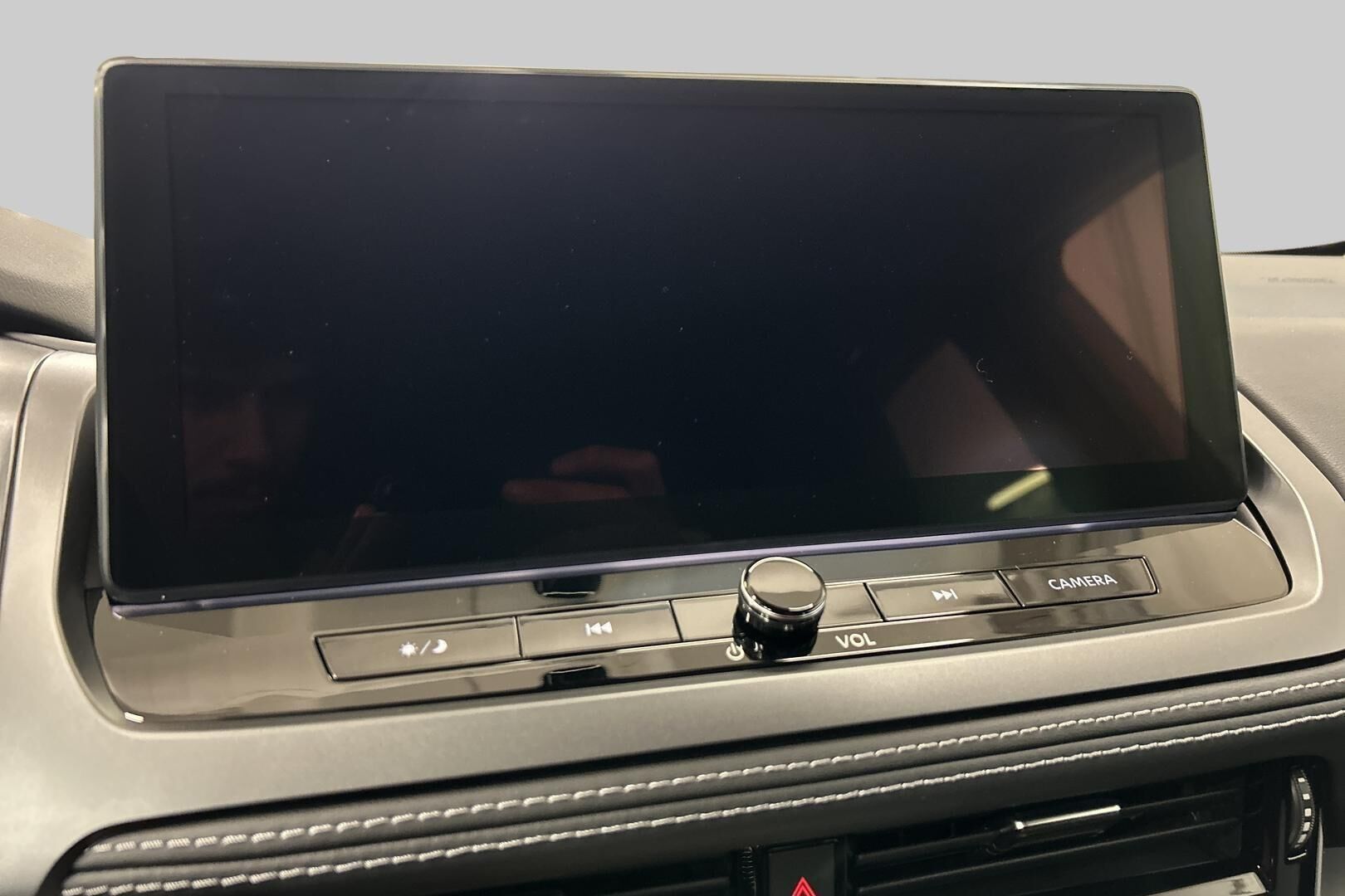 Nissan Qashqai iso kuva 14