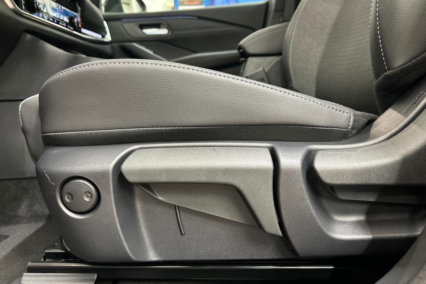 Nissan Qashqai iso kuva 21