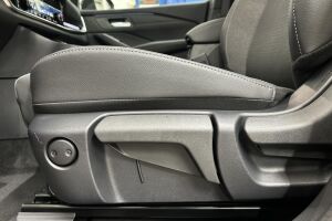 Nissan Qashqai esikatselu 21