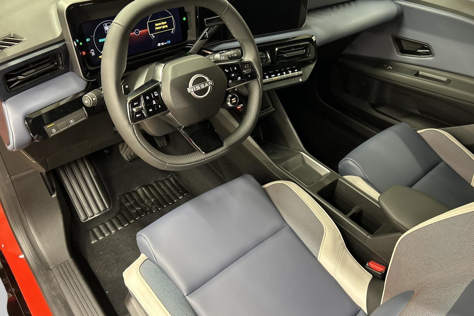 Nissan Micra iso kuva 4
