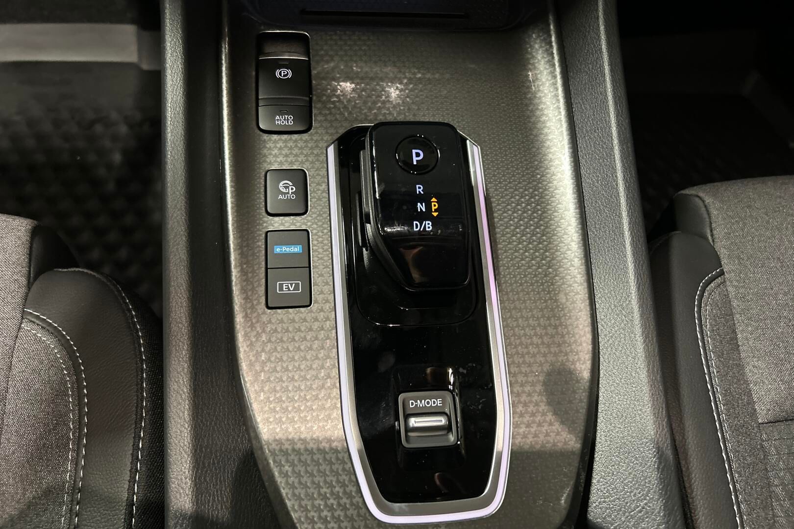 Nissan Qashqai iso kuva 23