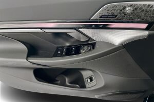 BMW 5-sarja esikatselu 19