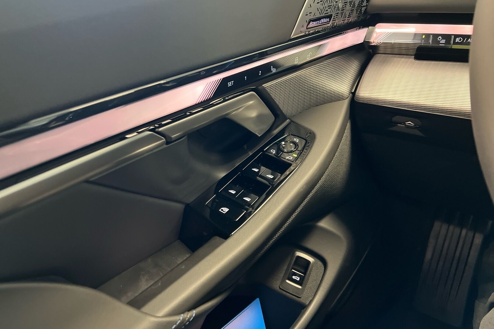 BMW 5-sarja iso kuva 17