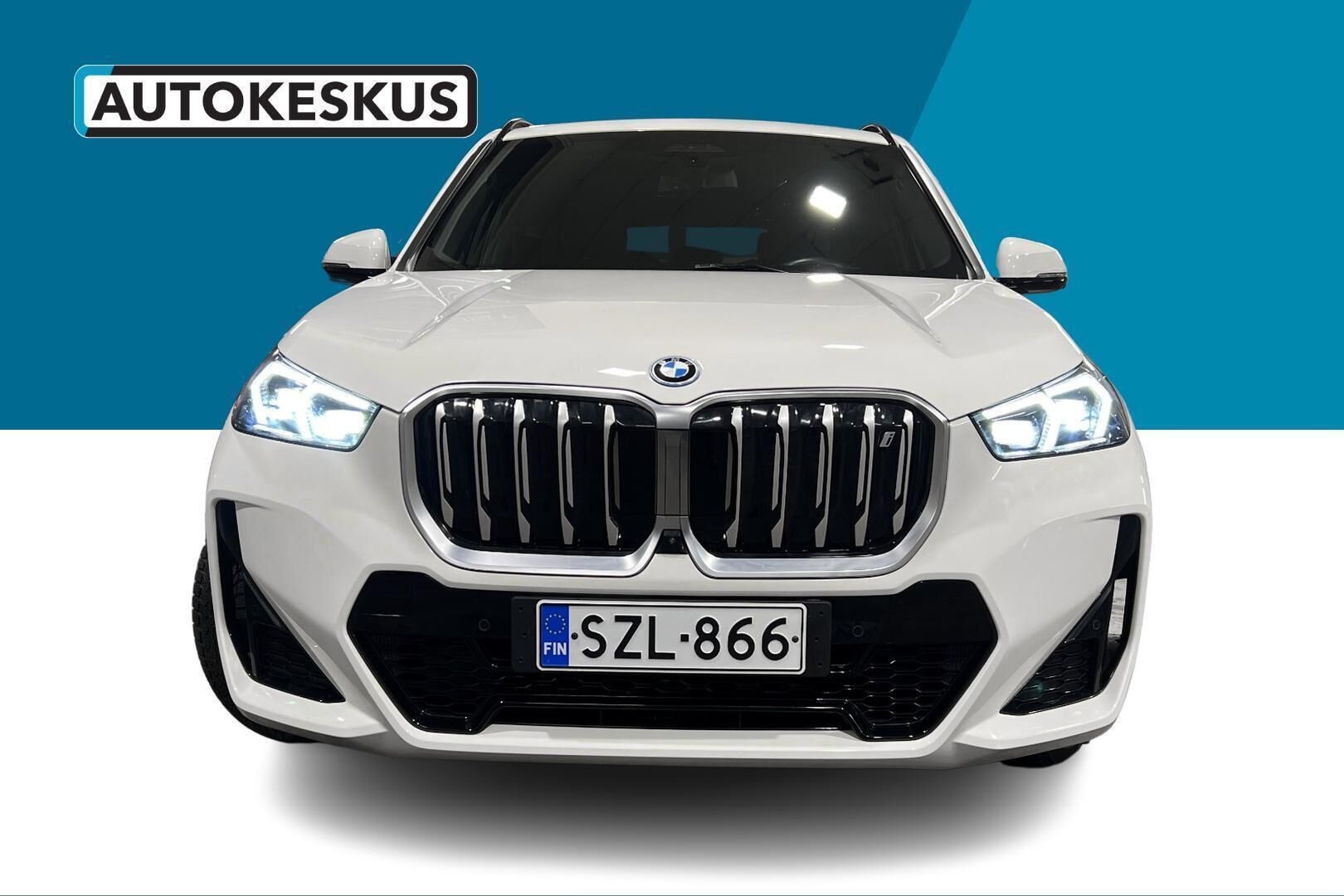 BMW iX1 iso kuva 1