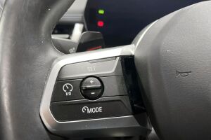 BMW iX1 esikatselu 14