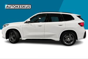 BMW iX1 esikatselu 7