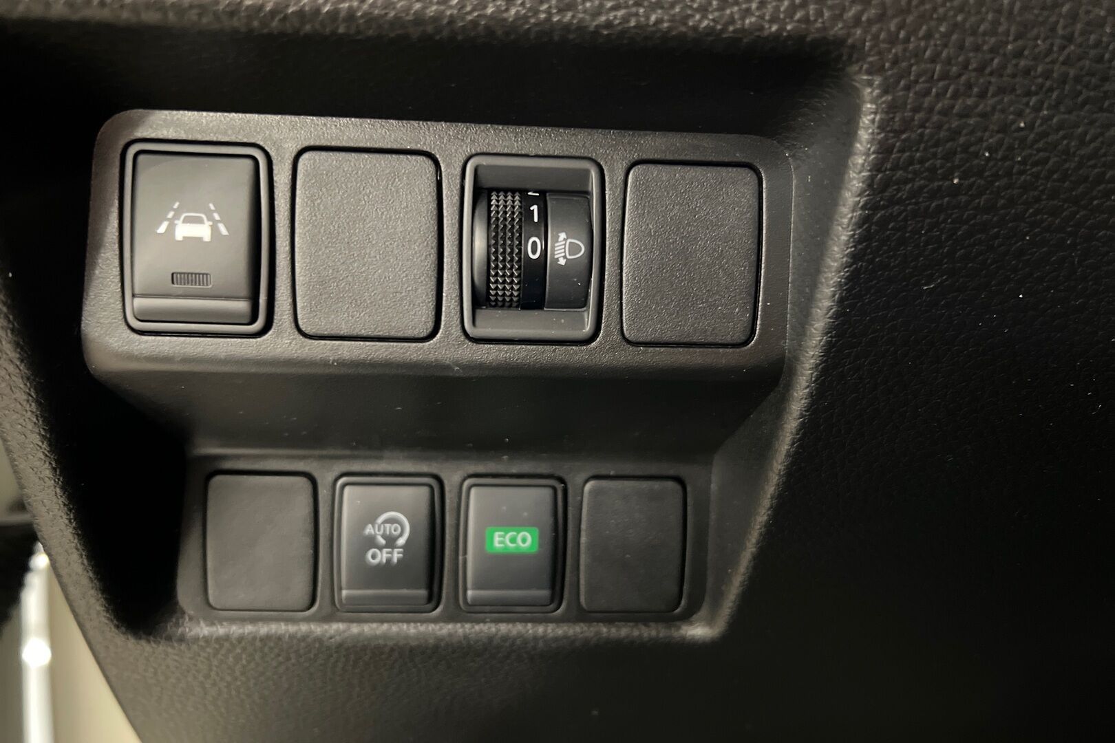 Nissan Qashqai iso kuva 13