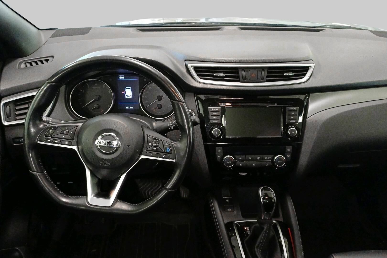 Nissan Qashqai iso kuva 2