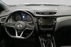 Nissan Qashqai esikatselu 2