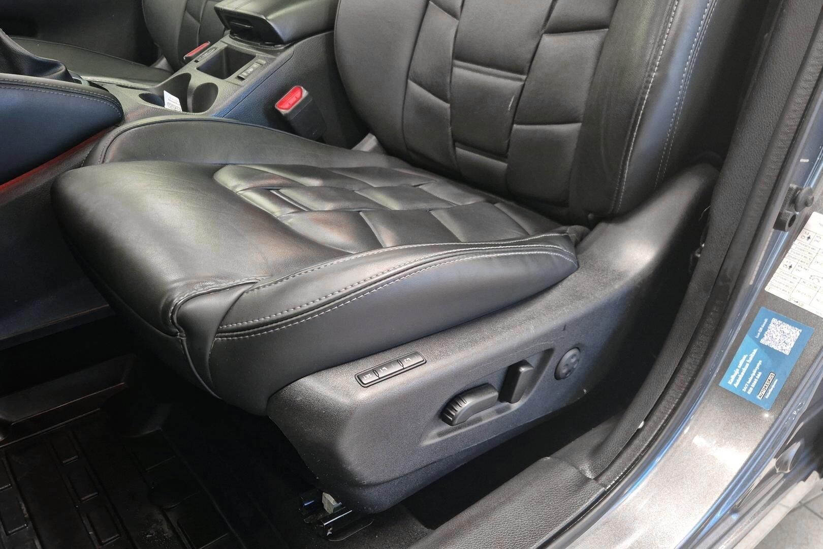 Nissan Qashqai iso kuva 22