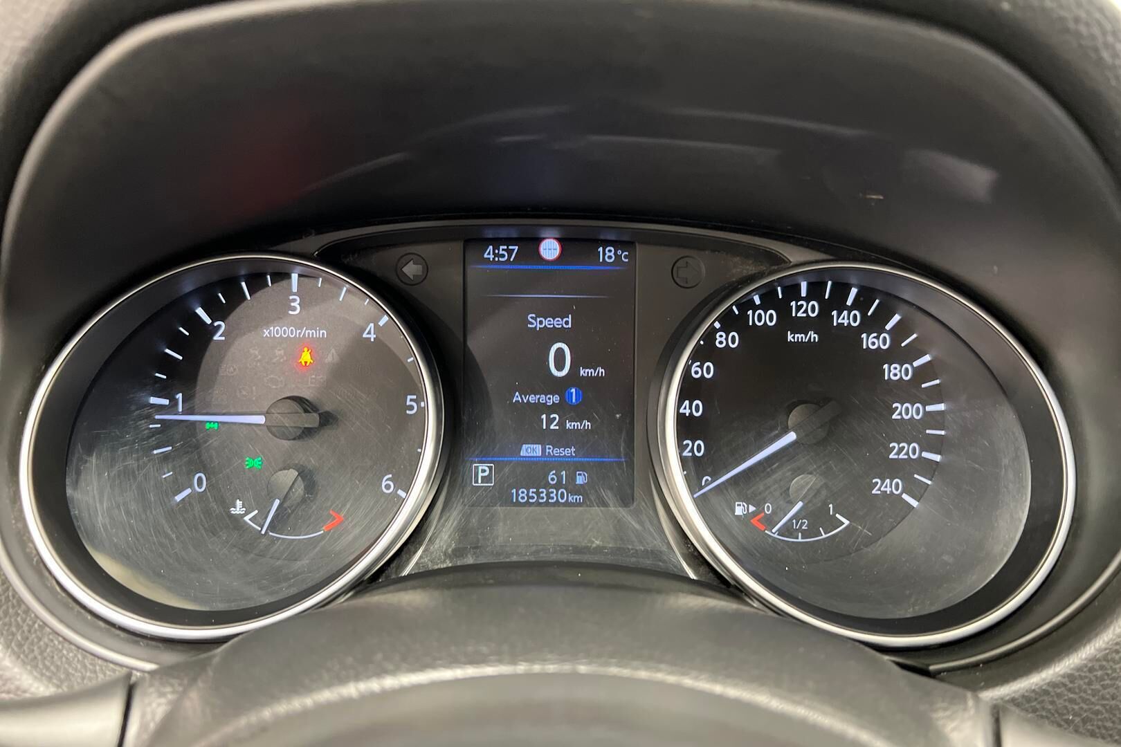 Nissan Qashqai iso kuva 14