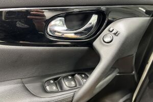 Nissan Qashqai esikatselu 24