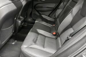 Volvo XC60 esikatselu 9