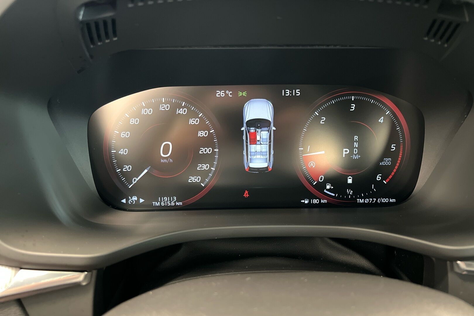 Volvo XC60 iso kuva 12