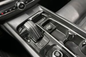 Volvo XC60 esikatselu 17