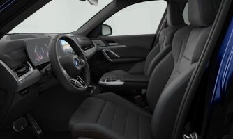 BMW iX1 esikatselu 3
