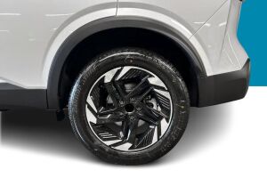 Nissan Qashqai esikatselu 8