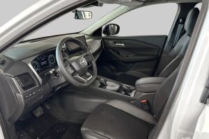 Nissan Qashqai esikatselu 4