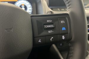 Nissan Qashqai esikatselu 14