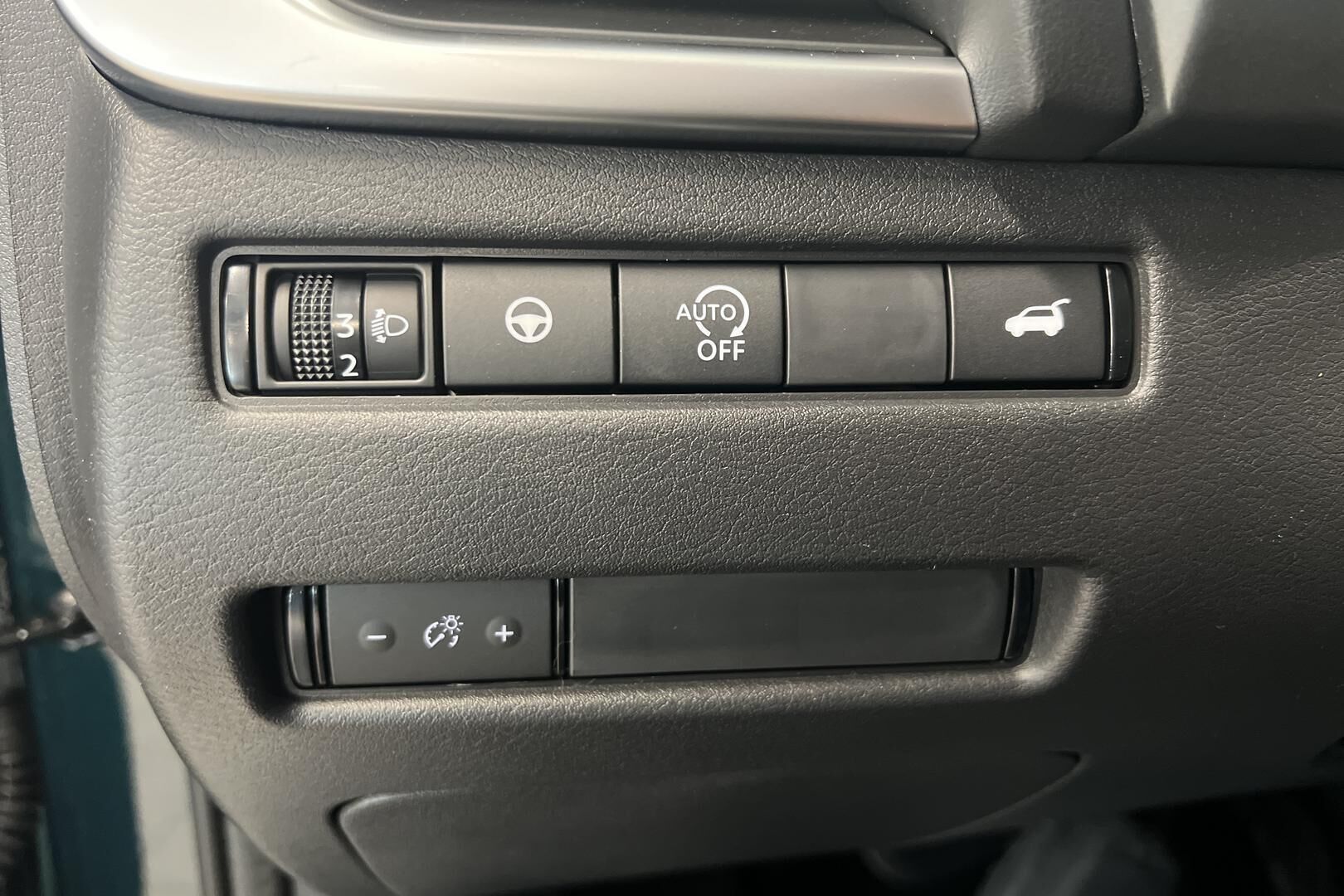Nissan Qashqai iso kuva 15