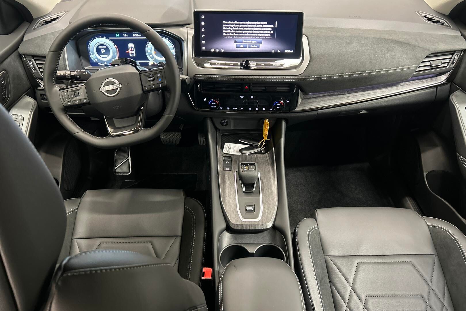 Nissan Qashqai iso kuva 6
