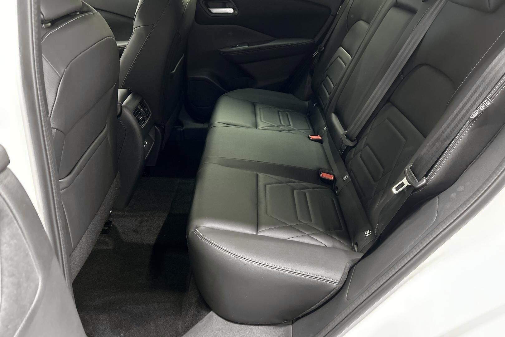 Nissan Qashqai iso kuva 5