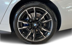 BMW I4 M60 esikatselu 11