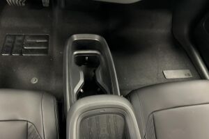 Nissan Leaf esikatselu 17