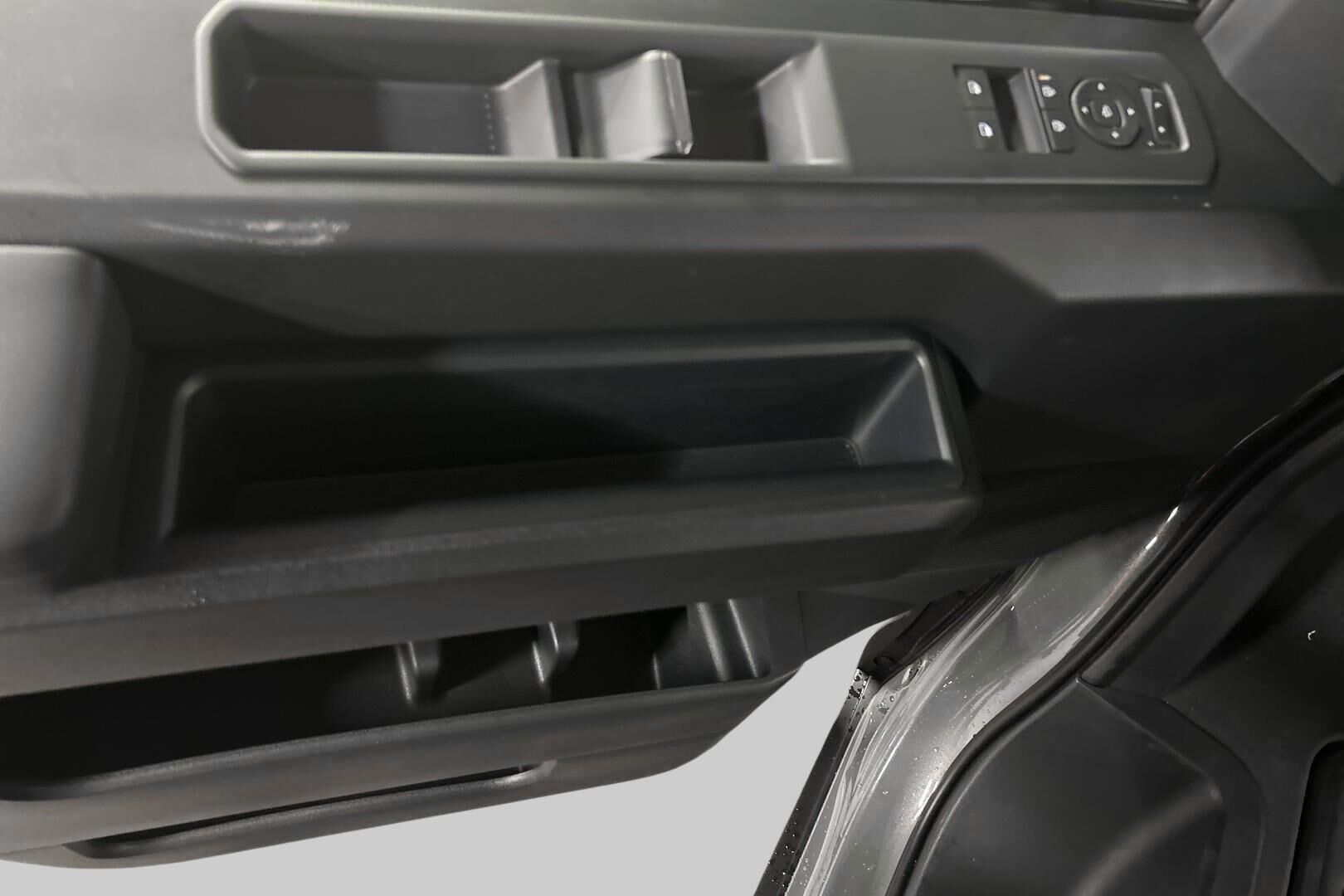 Kia PV5 iso kuva 24
