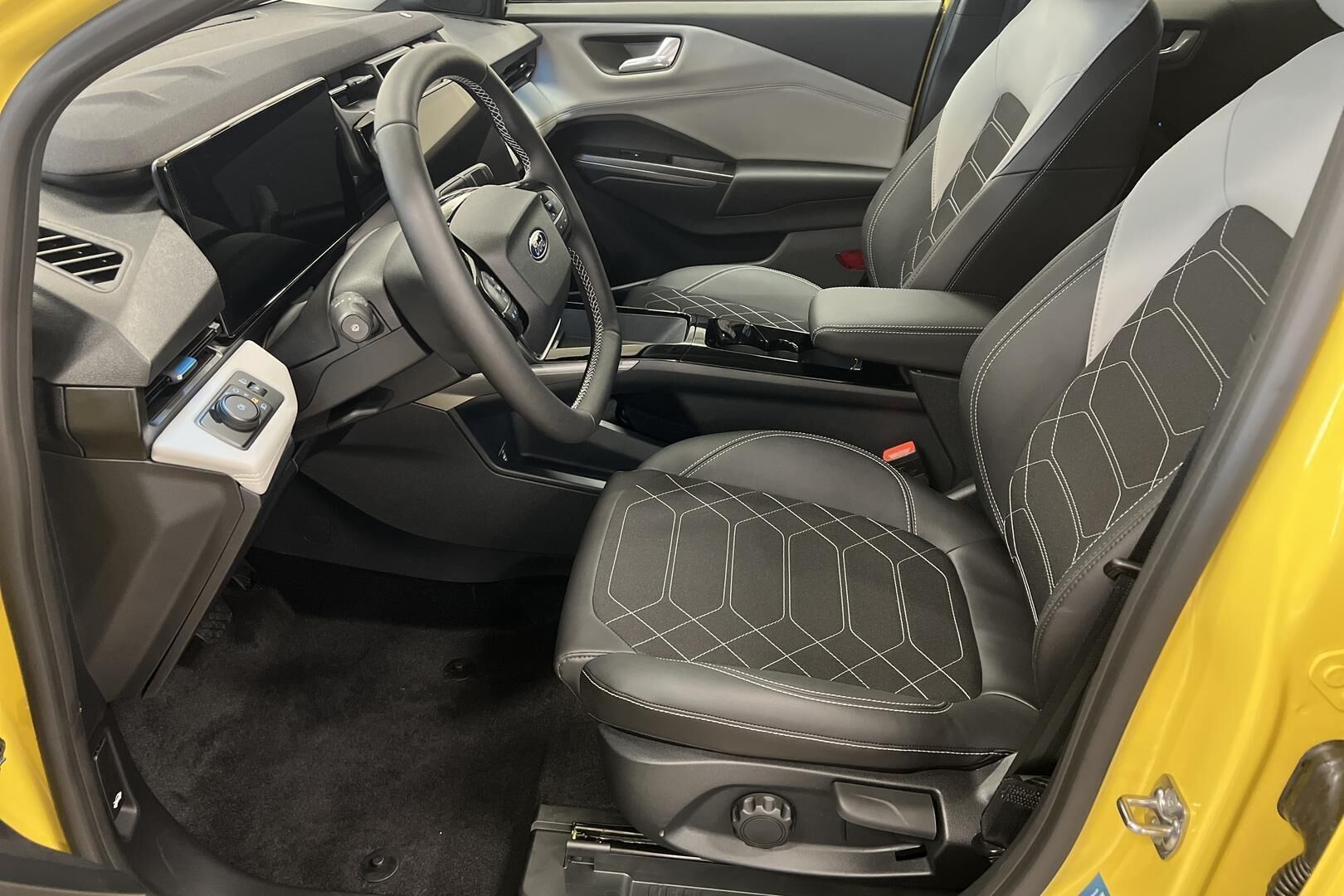 Ford Puma Gen-E iso kuva 17