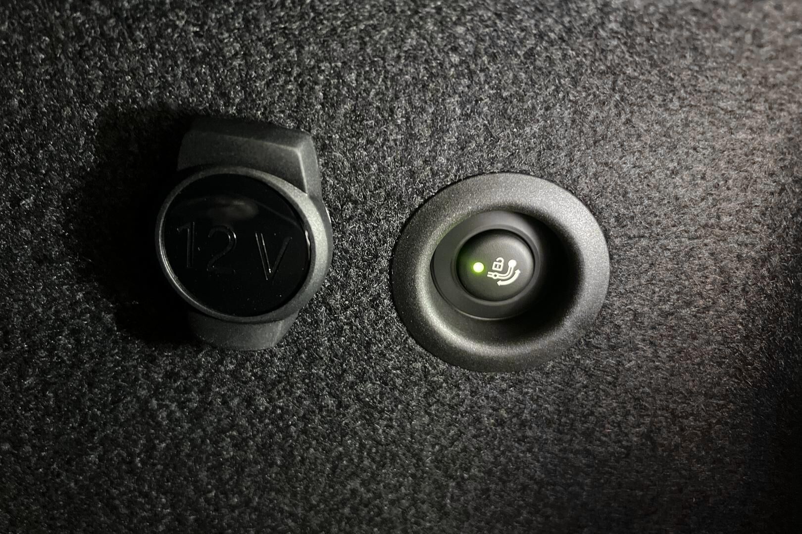 BMW X1 iso kuva 9