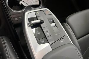 BMW X1 esikatselu 20