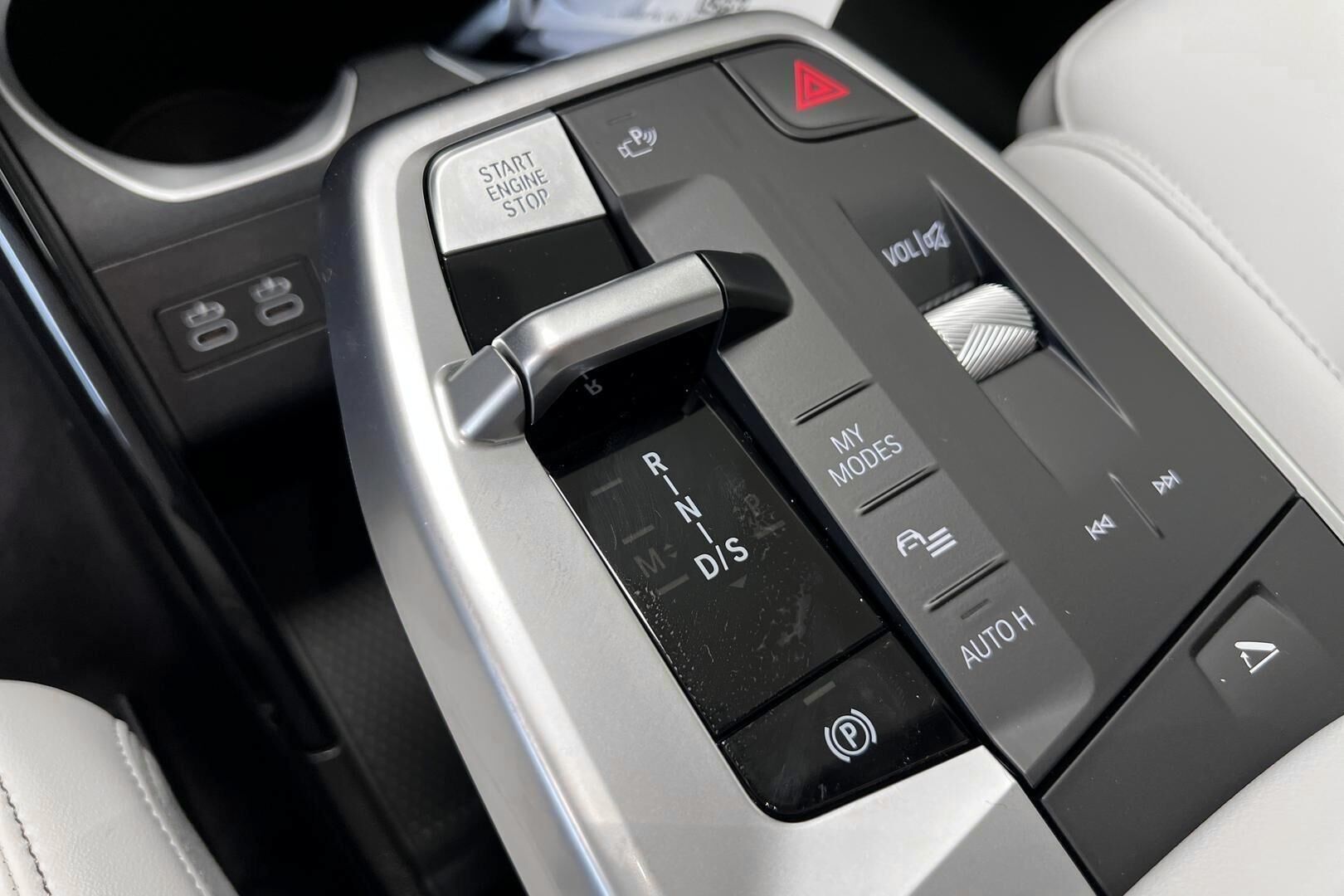 BMW X1 iso kuva 21