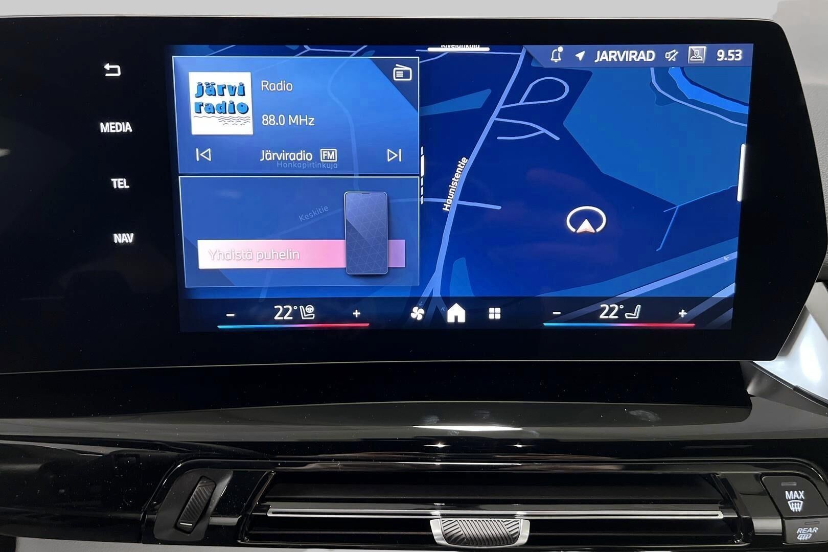 BMW X1 iso kuva 22