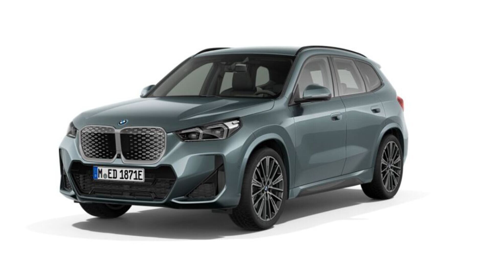 BMW iX1 iso kuva 0