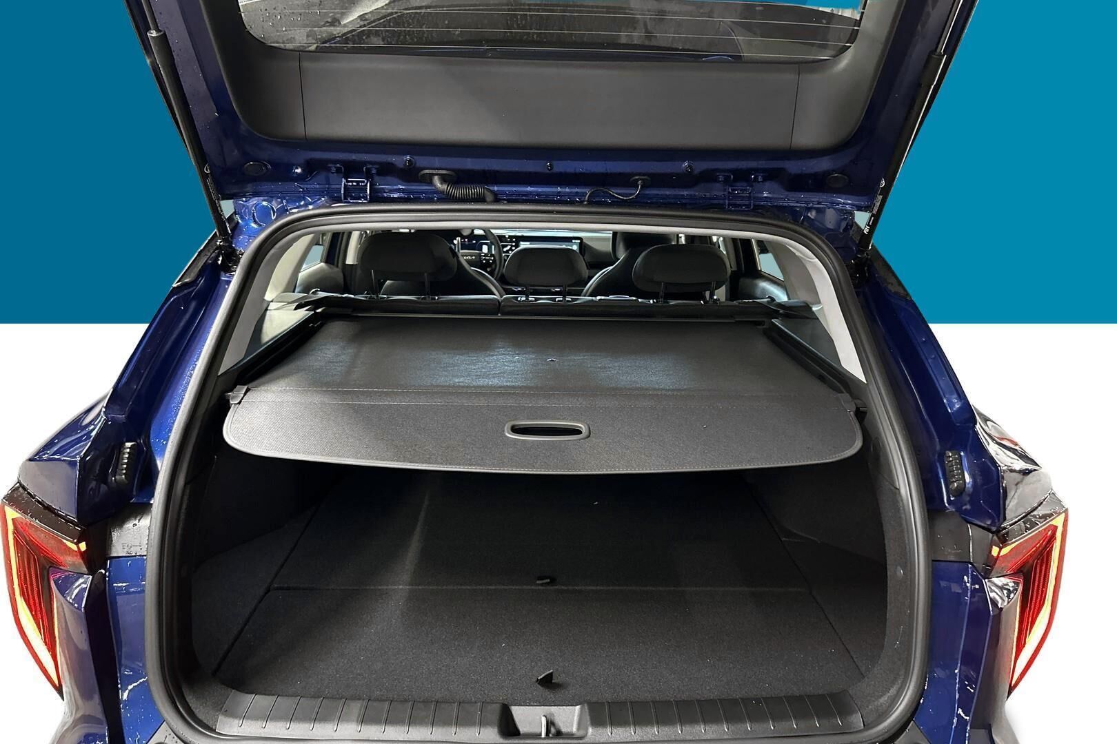 Kia K4 iso kuva 11